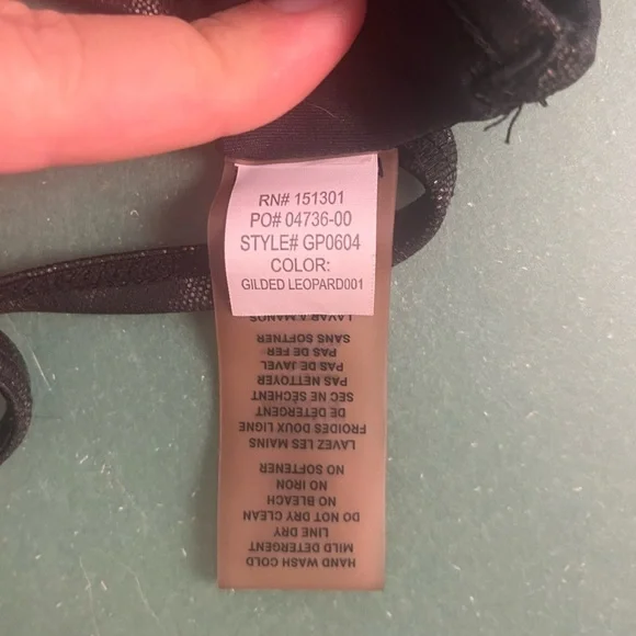 GOOD AMERICAN Gilded Leopard sports bra mesh back panel size small/1 - Picture 5 of 8